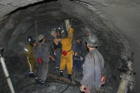 新晃工程爆破中的危险因素分析以及应对工程爆破危险的措施